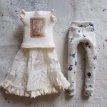 2084＊少女とポストプリントTシャツ＆レギンス＆ペチコート　３点セット　＊ blythe outfit＊ブライス ＊