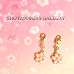 桜とスワロフスキーのマスクチャーム🌸
