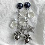 再販！！シルバー蝶々ピアス