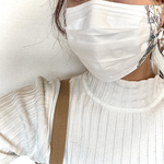 マスクカバー⭐︎ゴム交換可能タイプ（不織布ﾏｽｸ１枚付き）