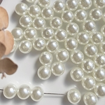 【40g】10mmプラスチックパールビーズ　約80個
