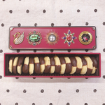 【バレンタイン仕様】ビジュー缶カデット　チョコがけクッキー缶　お菓子のミカタ