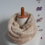47.【再販】ふわふわファーねじりスヌード　オレンジベージュ色　