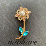 新作　数量限定　お花ブローチ　ストーンブローチ　お花ビジュー　ブローチ　入園式　入学式　フォーマル　アクセサリー　お上品　エレガント
