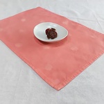 草木染 ランチョンマット ～あかねの水玉～