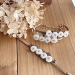 【ホワイト×ダークグレー】ちいさなちいさな北欧花のブレスレット𓂃𓂂𓏸