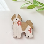 シーズー♡木製ブローチ　　　トールペイント　アクセサリー　バッチ　ペット　ドッググッズ