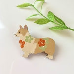 しっぽなしコーギー♡木製ブローチ　　　トールペイント　アクセサリー　バッチ　ペット　ドッググッズ