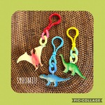 男の子におすすめ　恐竜☆キーホルダー C
