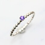 【silver925】2ｍｍ石　アメジスト　1.5ｍｍつぶつぶタイプ／ピンキーリング　引っ掛かりにくいタイプ　アレルギー対応