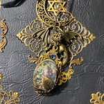 魔氷石の首飾り