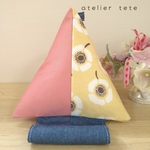 【送料込み】tenton（ﾃﾝﾄﾝ）01 〈サイズ 小〉三角クッション　スマホスタンド　atelier tete