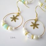 雪のフープピアス