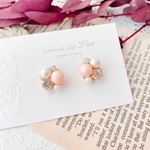 シックなマットpearl ピアス/イヤリング サーモン コーラルピンク