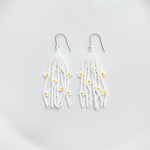 デイジーフラワーフリンジピアス イヤリング "white×yellow"