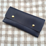 プルシャンブルーのシンプル長財布