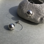 【チタン】シルバー ボールピアス