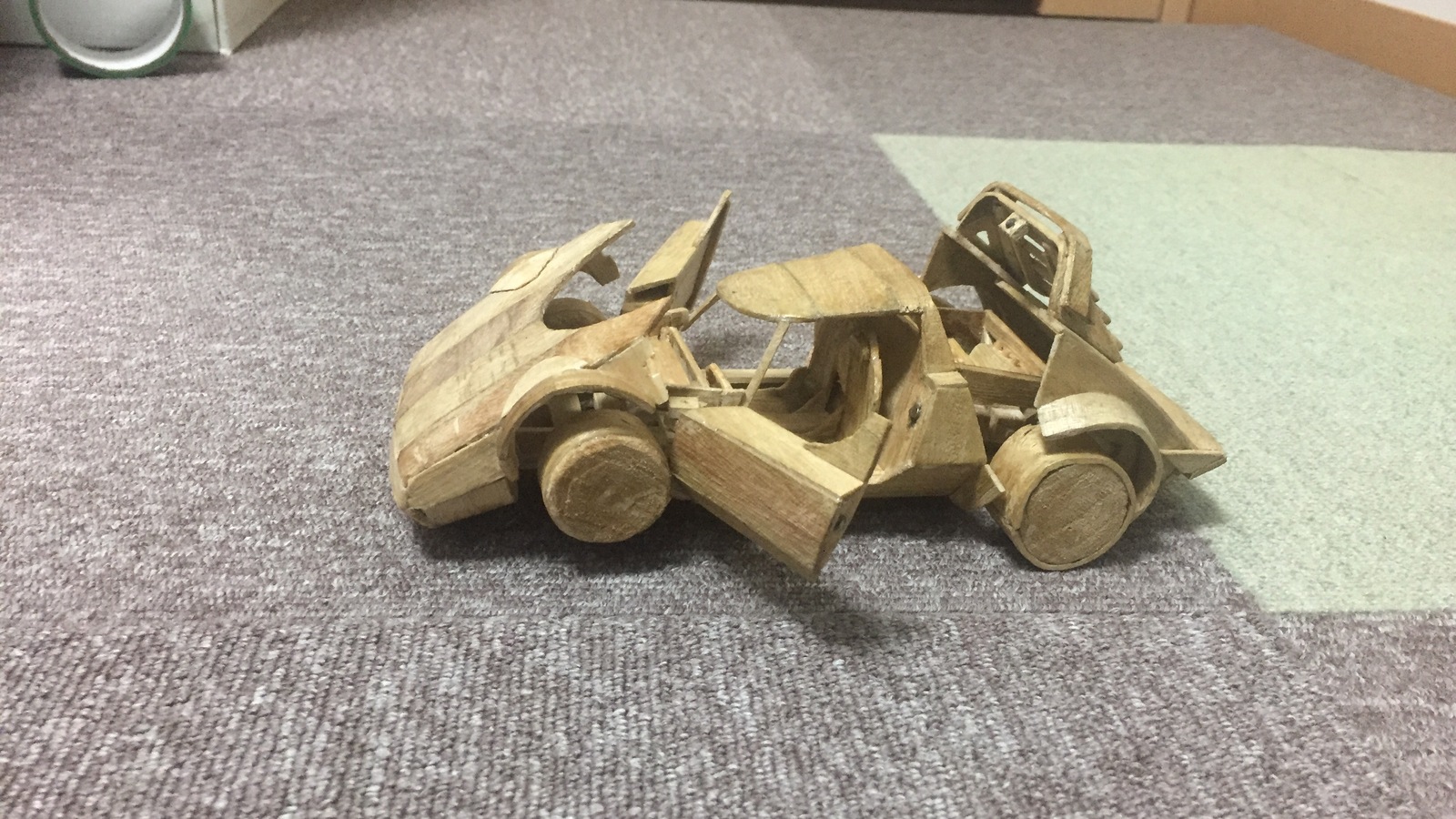 ランチャストラトスHF 1/18 木製模型 フルスクラッチ - ZERO2020'S