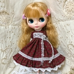 ネオブライスアウトフィット　ブライス服　ドール服　ブライスアウトフィット　着せ替え服　クラシカルボルドーカラーワンピース07