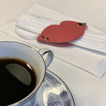 遊び心な仮置きマスクホルダーチュッ💋（ローズピンク）