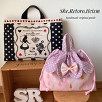 ◎goo・・さまオーダー品♪　　しずく柄ピンクの道具袋(持ち手付き巾着）& クラシカルアリスの絵本バッグ