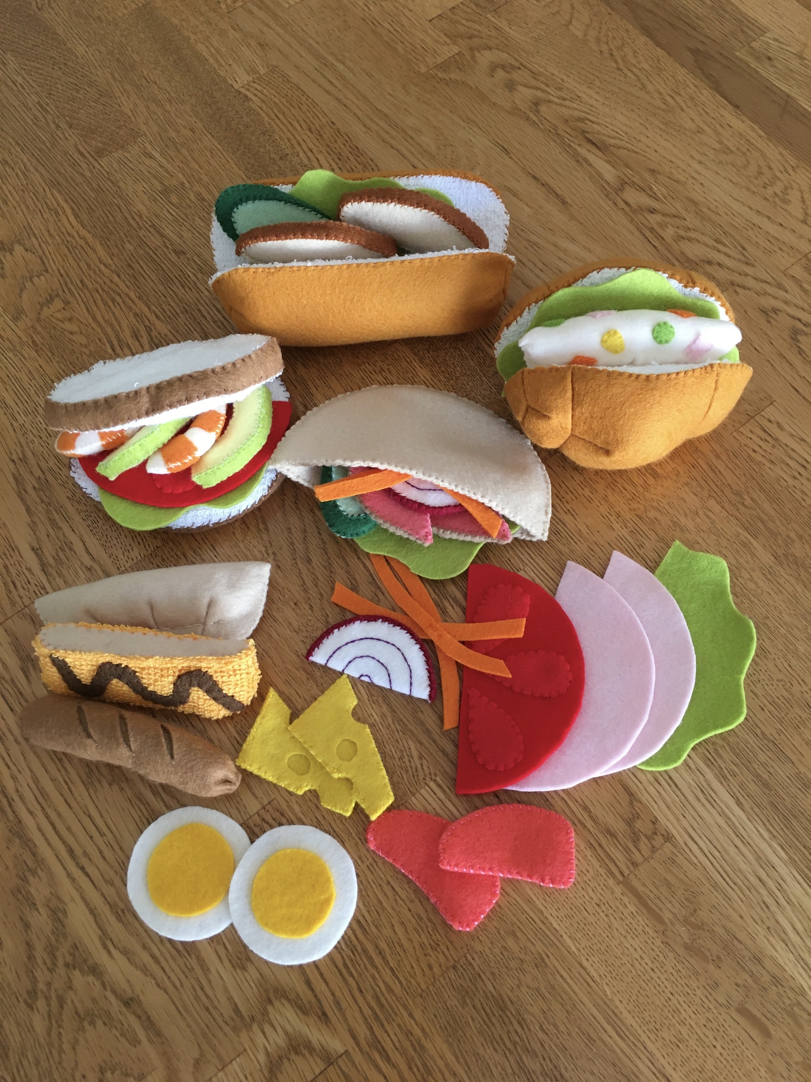 具材たっぷりハンバーガー屋さん! - Mam'S home | minne 国内最大級の ...