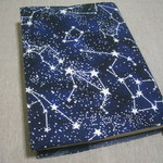 A5ソフトカバー用21.7㎝★ブックカバー★星座☆蓄光加工