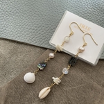 シェルと天然石のアシンメトリーピアス