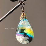 【再販】三日月に架かる虹　オルゴナイト　雲レジン　ドロップレジン　ネックレス　蓄光三日月