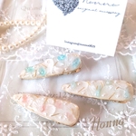 やさしいホワイト♡ヘアクリップ〜天然石入り〜