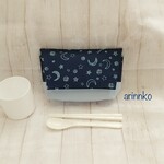 再販♪横入れお弁当袋(発泡カラーの星柄)