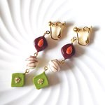 3連チョコレートのイヤリング（抹茶）