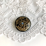 ゴールド細工の美しいボタン　ブルー