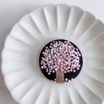 桜の刺繍【ブローチorヘアゴム】