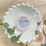【金具が選べる】かすみ草×ピンク　マタニティマークキーホルダー