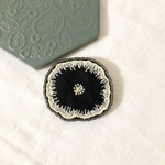  jelly flower ブラック ビーズブローチ ミナペルホネン 