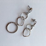 アシンメトリーシルバーピアス