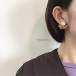 刺繍イヤリング　ピアス　春の花