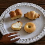 かわいい４点セットミニチュアパン屋さん🍞 おままごとセット ①