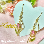 【ピアス】ゆらゆらチューリップ🌷のフックピアス