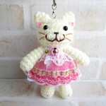 ☆nyan-chappi様　オーダー品☆レースのドレスでおめかし猫さん・mini！【白猫・ピンク】～ストラップ