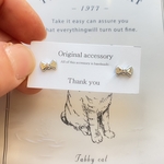 silver リボンピアス　樹脂ピアス