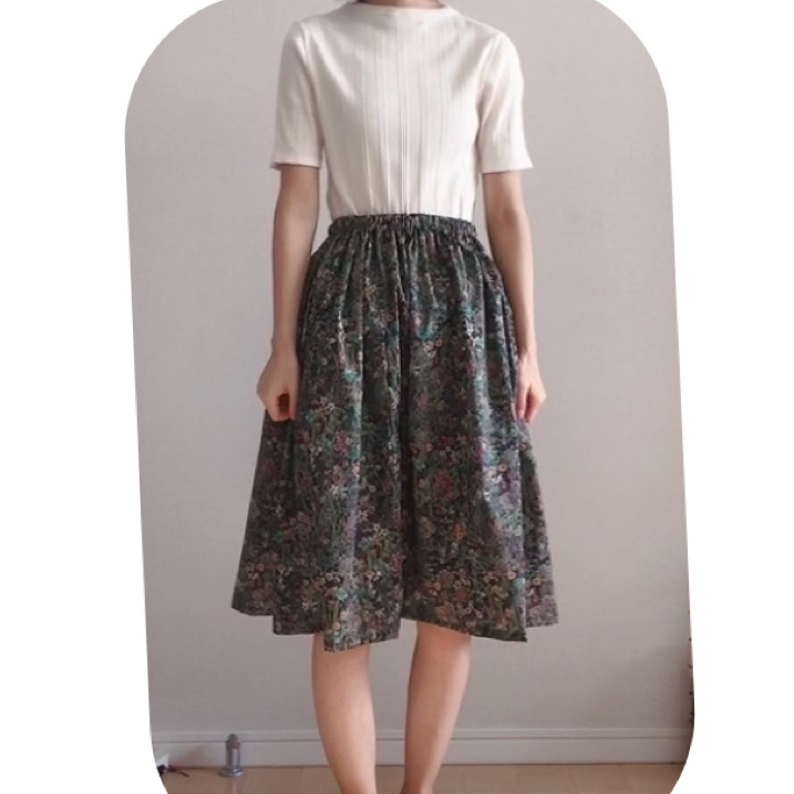 リバティ　ワイルドフラワー　ギャザースカート Crespi - LIBERTY Wild Flower 綿シルフローン ギャザースカート