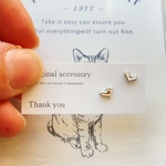silver きゅんですハートピアス　樹脂ピアス