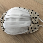 不織布マスクカバー　春　ドット　リボン　かわいい　おしゃれ