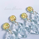 glass drop mimosa flower clear mint Earrings