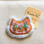 ωオレンジ猫の刺繍ブローチω【在庫限り！】