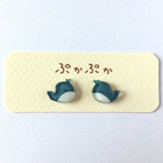 くじらのピアス/イヤリング