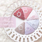 ꫛꫀꪝ✧‧˚marguerite柄刺繍ぱっちんピン♡