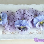 お砂糖すみれシュシュ💜ドット柄